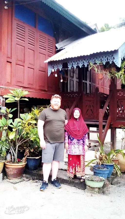 Homestay Teratak Kayu Kota Aur Kepala Batas