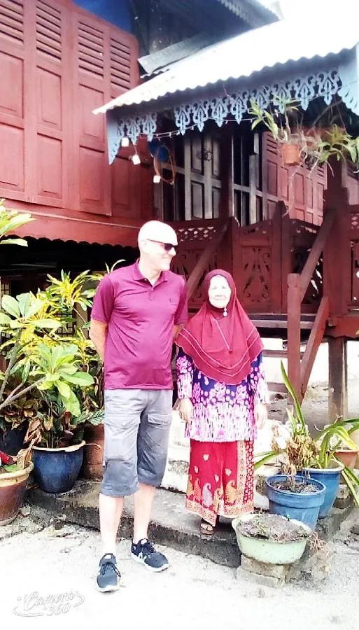 Homestay Teratak Kayu Kota Aur Kepala Batas