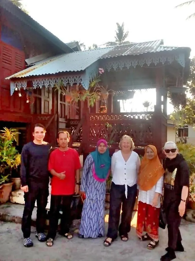 Homestay Teratak Kayu Kota Aur Kepala Batas